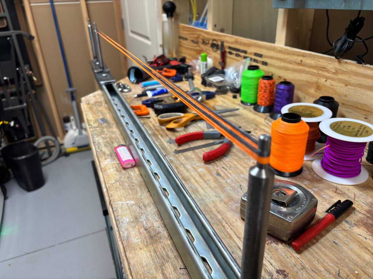 Freshly laid-up string bundle on the jig before twisting, ready for strand equalization